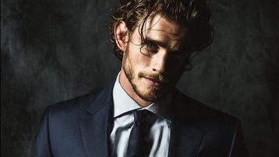 مربية أطفال مصرية تتزوج رجلًا بلا مأوى