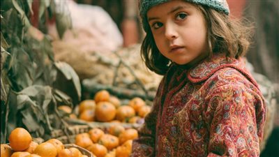 كنت مجرد طفلة صغيرة تحاول بيع البرتقال